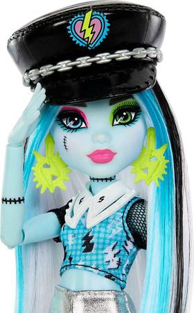 Boneca Monster High - Frankie Stein - Skulltimates Flashes de Horror - Com  Acessórios Surpresa - Mattel - superlegalbrinquedos