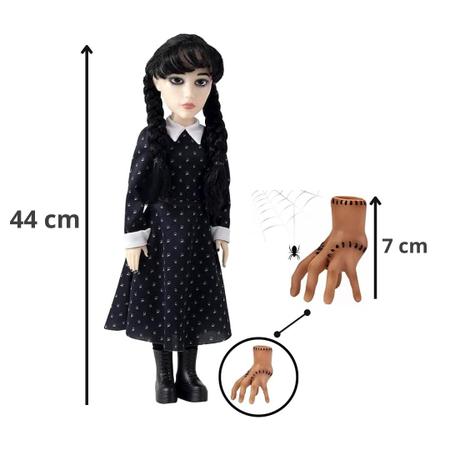 Boneca Wandinha Addams Original Netflix Acompanha Mãozinha 46 cm de altura  Presente Crianças Natal - Baby Brink - Bonecas - Magazine Luiza