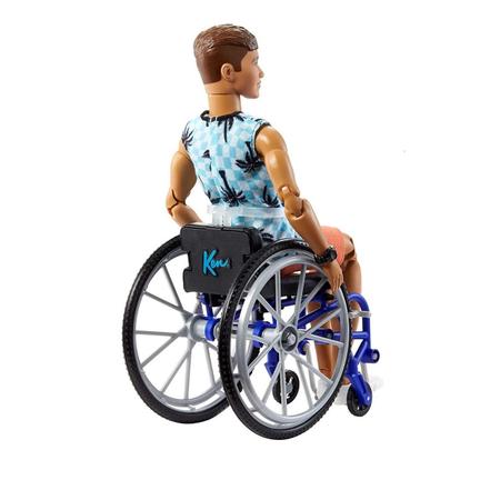 Imagem de Boneco Barbie Ken Cadeira De Rodas Fashionistas Mattel - HGT59