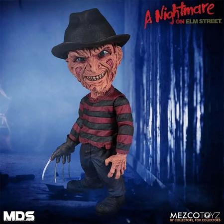 Boneco Freddy Krueger Roto - A Hora do Pesadelo - Mezco Toyz - Bonecos -  Magazine Luiza