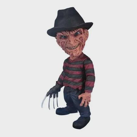 Boneco Freddy Krueger Roto - A Hora do Pesadelo - Mezco Toyz - Bonecos -  Magazine Luiza