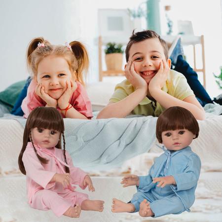 Bebê Boneca Gêmeas Reborn Pode Dar Banho Enxoval Completo - Chic Outlet -  Economize com estilo!