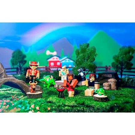 Roblox Pack 4 Bonecos Adopt Me Backyard BBQ + Código Virtual - Jazwares -  Bonecos - Magazine Luiza