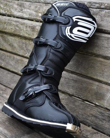 Bota asw on sale image