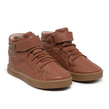 Homens com best sale bota
