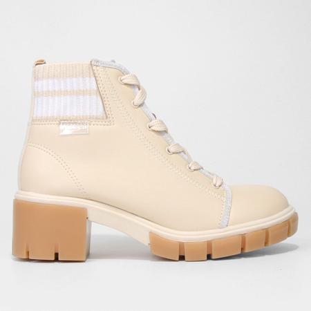 Bota cano hotsell curto moleca tratorada