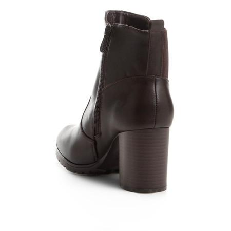 Bota cano curto mooncity tratorada store com elástico lateral feminina
