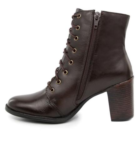 Bota cano curto griffe verniz feminina 2025