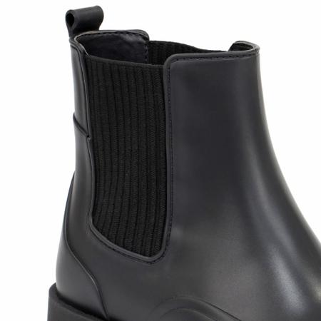 Bota colcci preta sales