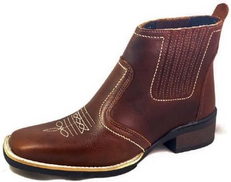 Bota Country Texana Vaquejada Masculina Cor Marrom Couro Botina Bico Quadrado Solado Costurado 3140 - CAMPOLINA Imagem de Bota Country Texana Vaquejada Masculina Cor Marrom Couro Botina Bico Quadrado Solado Costurado 3140