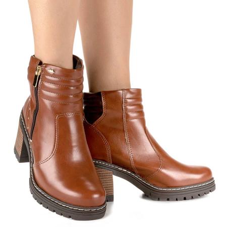 Bota hotsell dakota marrom