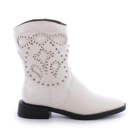 Bota Grazy Off White - Damannu Shoes - Salto Baixo 3cm Imagem de Bota Grazy Off White - Damannu Shoes - Salto Baixo 3cm