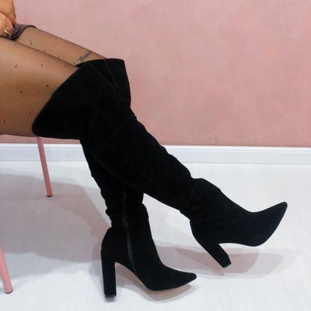Bota over cheap the knee preta