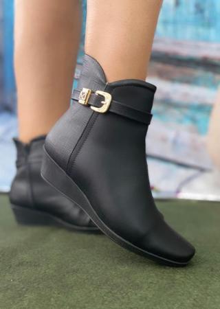 Bota Piccadilly Fivela Preta Bota Feminina Magazine Luiza