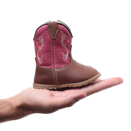 Bota hotsell masculina bebe