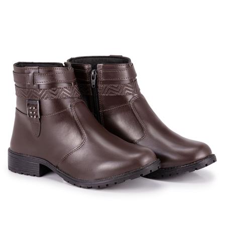 Botas em store oferta