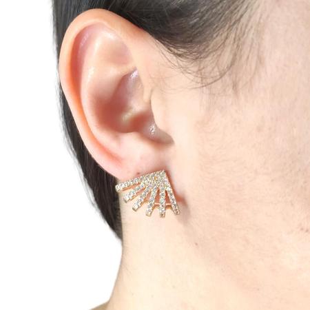 Imagem de Brinco Ear Cuff Quatro Pontas Cravejado Folheado A Ouro 18K