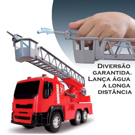 Caminhao Brinquedo Bombeiro Sai Agua + Caminhão Coletor Lixo - R$ 134,8