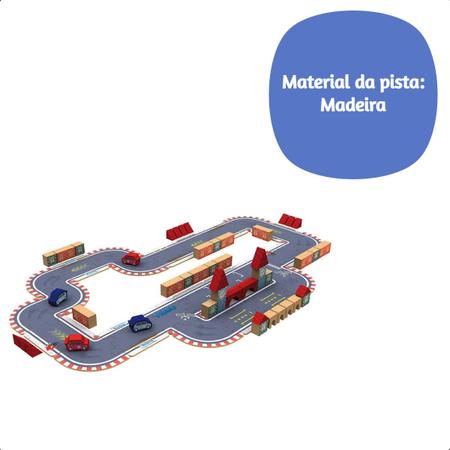 Peças Para Montar Um Carro De Brinquedo Jogo De Tabuleiro Para Crianças  Peças De Madeira E De Plástico Para a Montagem Do Projeti Imagem de Stock -  Imagem de ciência, modelar: 169790725