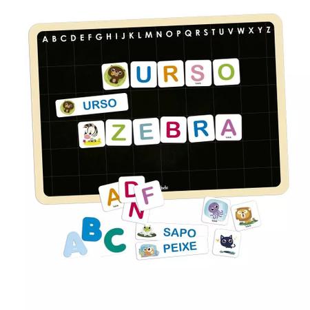 Jogo de Alfabetização Formar Palavras Com Letras do Alfabeto - Babebi -  Letras, Números e Memória - Magazine Luiza