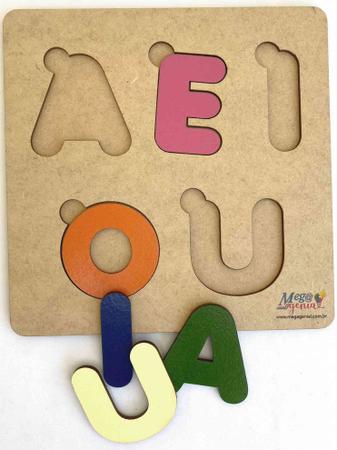 Imagem de Brinquedo educativo tabuleiro encaixe vogais mdf - mega impress