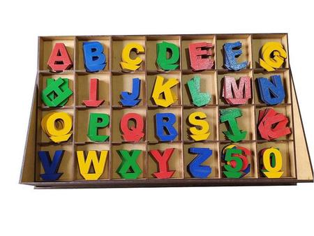 Brinquedo Educativos - Letras Móveis - Kakareco Brinquedos Educativos Imagem de Brinquedo Educativos - Letras Móveis