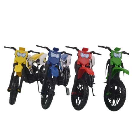 Brinquedo Kit 3 Motos Corrida Trilha Presente Infantil Menino - Escorrega o  Preço