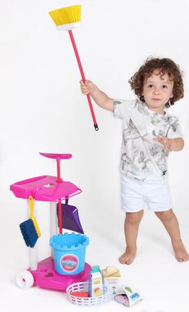 Imagem de Brinquedo Kit De Limpeza Infantil Criança Vassourinha, Pá, Rodo e Balde
