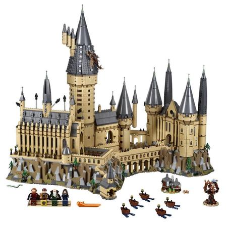 LEGO Harry Potter: Castelo de Hogwarts Versão 2011 (As Relíquias da Morte  2) « Blog de Brinquedo