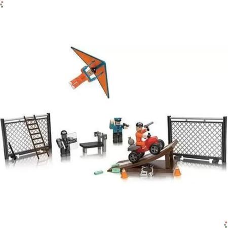 Brinquedo Roblox Fuga da Prisão Playset Great Escape Sunny 2215 - Playsets  - Magazine Luiza