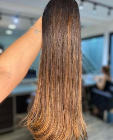 Cabelo Brasileiro Do Sul Morena Iluminada Liso 50cm/ 100G - Mona