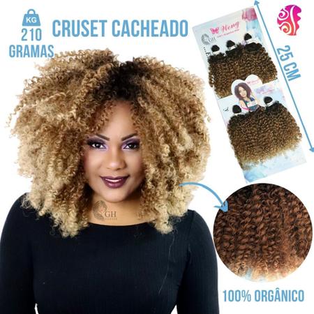 Mega hair cacheado: saiba preço, duração e mais!