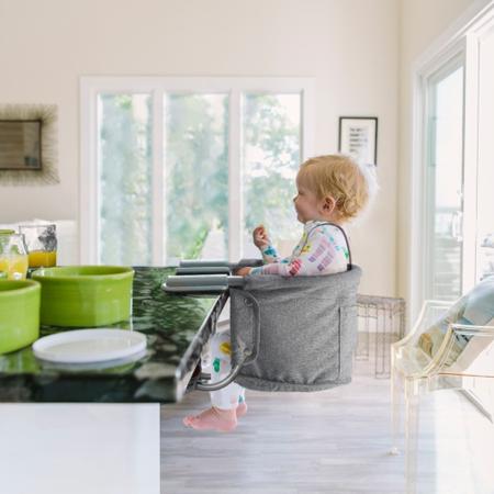 Imagem de Cadeira de Alimentação de Encaixe em Mesa Cinza Ideal para Bebês 6 meses 15 KGS Baby Click N' Clip Multikids - BB379