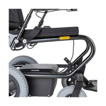 Imagem de Cadeira de Rodas Motorizada Reclinável Ajustável modelo Wingus - Ottobock
