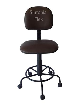 Imagem de Cadeira  secretaria  com regulagem de altura a gás - base de ferro - rodízio e apoio de pé corano marrom