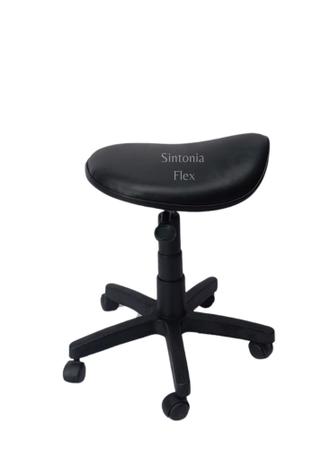 Imagem de Cadeira sela estetica  sem encosto - regulagem de altura - base com rodízio corano preto