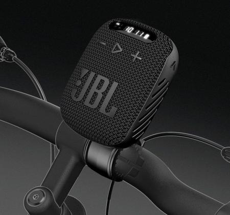 Imagem de Caixa de Som Portatil Wind 3 JBL à Prova d'água com Bluetooth Rádio FM Preta