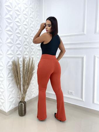 Cal a Flare Feminina Cintura M dia Elastano Lan amento DECRETO