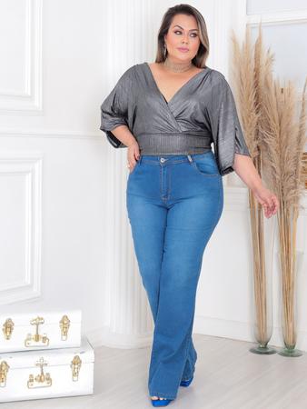 Calça Flare Jeans Feminina Plus Size Clara cintura alta boca larga