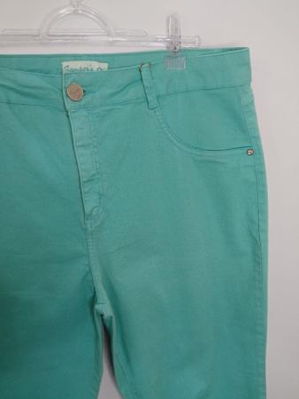 Imagem de Calça jeans Capri plus size tam 50