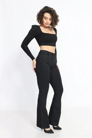 Calça flare hotsell preta biotipo