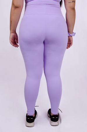 mulher de calça legging transparente