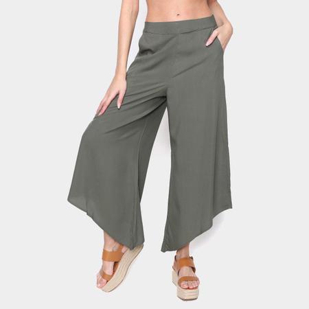Calça pantacourt com store anabela