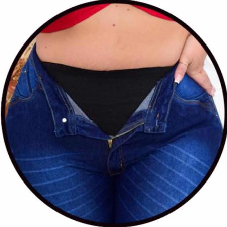 Imagem de Calça Plus Size Jeans C/ Cinta Aperta Barriga Modeladora Lip