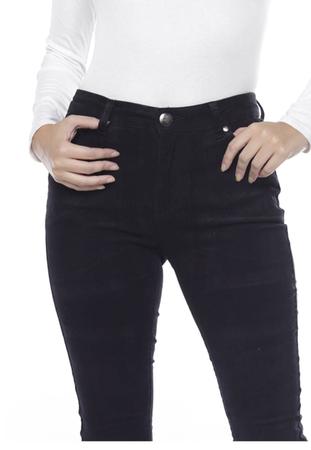 Calça de hotsell veludo feminina preta