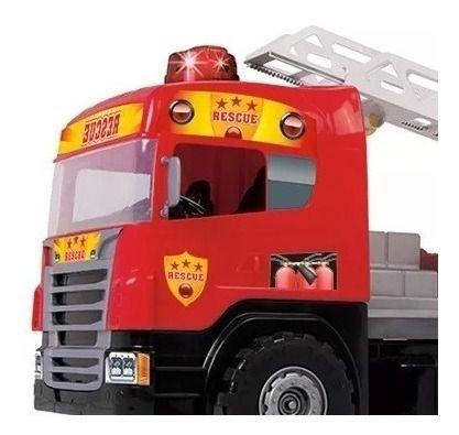 Caminhão de Bombeiros Com luz e Som Escada Sobe Gira 1:16 Brinquedo  Infantil Shiny Toys 000435 : : Brinquedos e Jogos