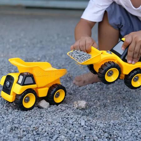 Imagem de Caminhão Brinquedo Tratores Escavadeira Miniatura Presente menino Amarelo Preto Caçamba Dia das Crianças Basculante