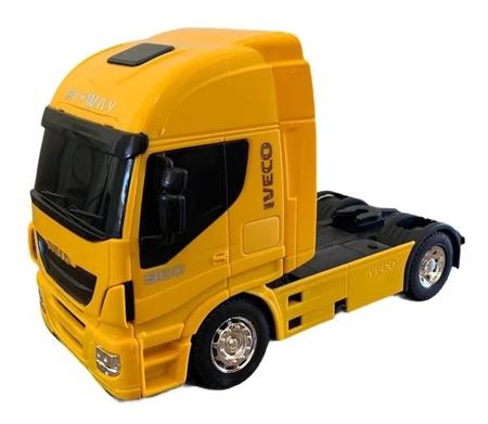 Brinquedo Carreta Iveco Hi-way Com Empilhadeira Agille