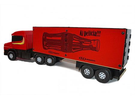 Carreta Bitrem Scania Bau Madeira Brinquedo 7eixo Cocacola