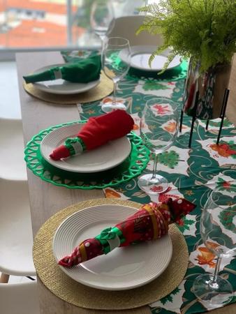 Caminho De Mesa Natal Trilho Estampado 50 X 1,40 - 1 Trilho - Selys Imagem de Caminho De Mesa Natal Trilho Estampado 50 X 1,40 - 1 Trilho